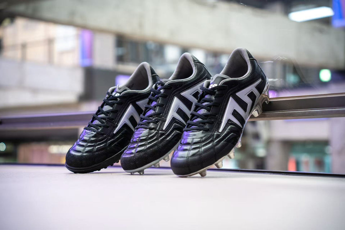 TLSS Officially Releases "Metallic Skin Pack" Football Boot Set