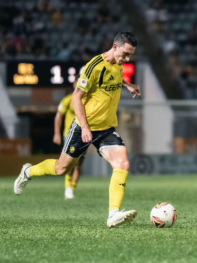 Lee Man FC — Bozhidar Kraev