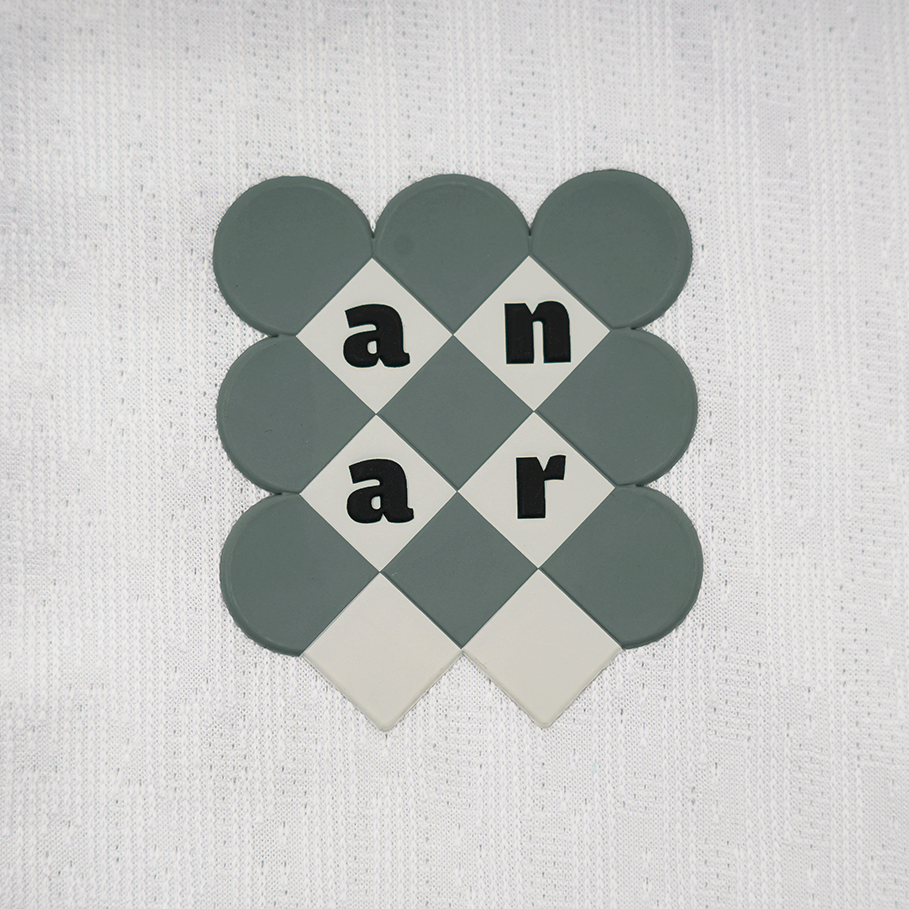 TLSS x ANAR Short-Sleeve Top