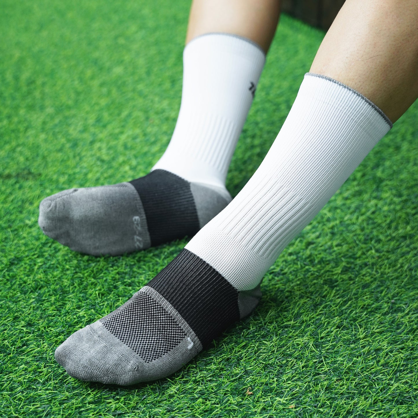 TLSS T-NANO Professional Anti-Slip Yarn Socks