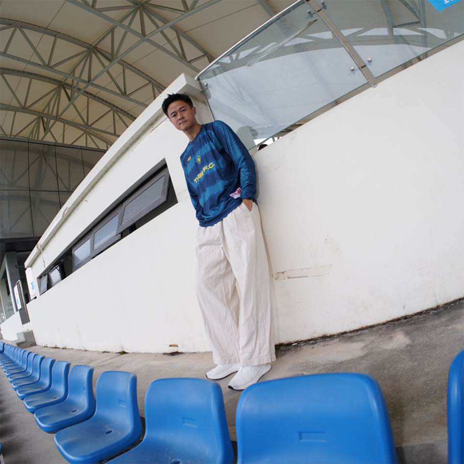 TLSS FC NOSTALGIA Long-Sleeve Top AS