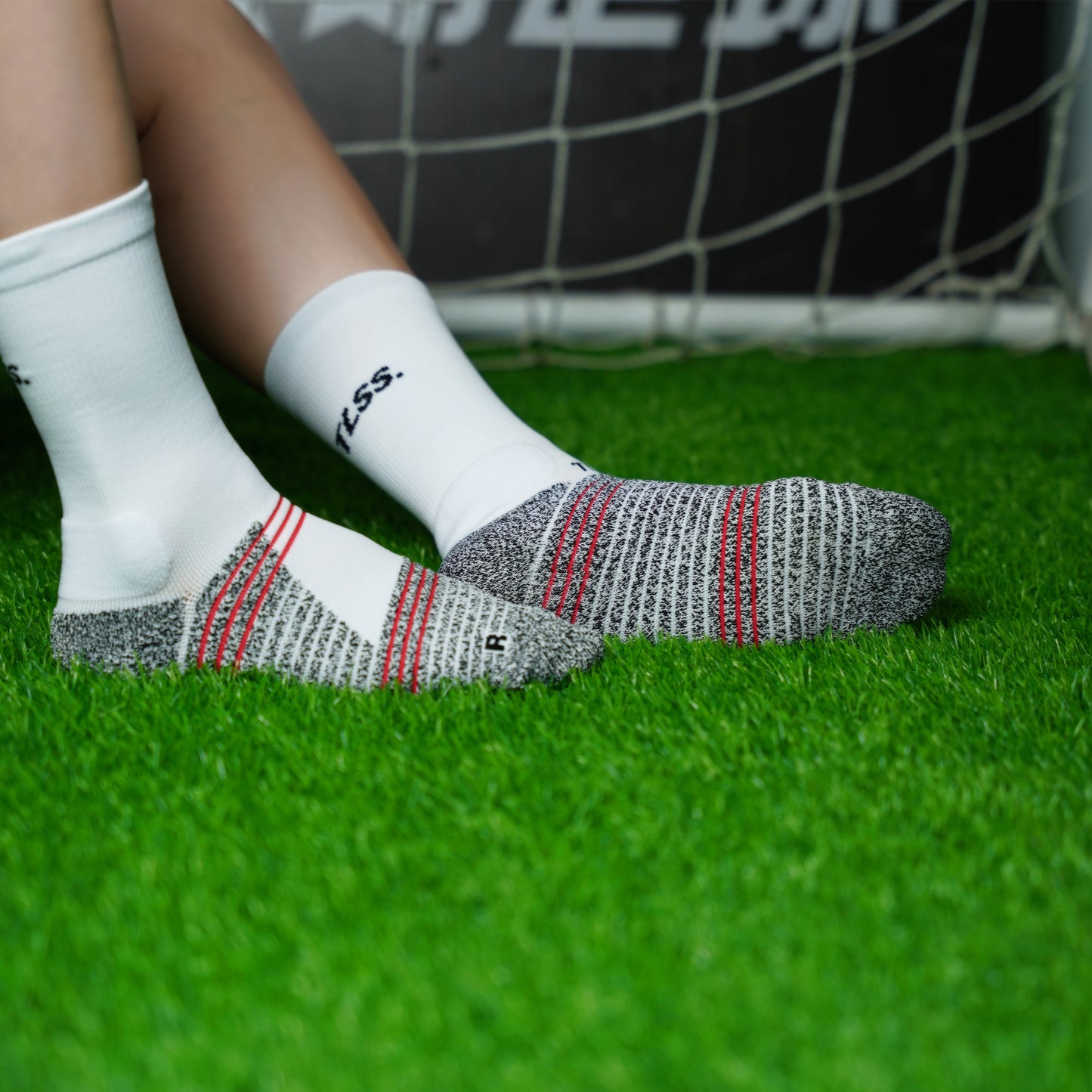 TACTICIAN THIN Anti-Slip Mid-Calf Training Socks